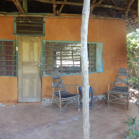 Wasini Island Bandas Extérieur photo